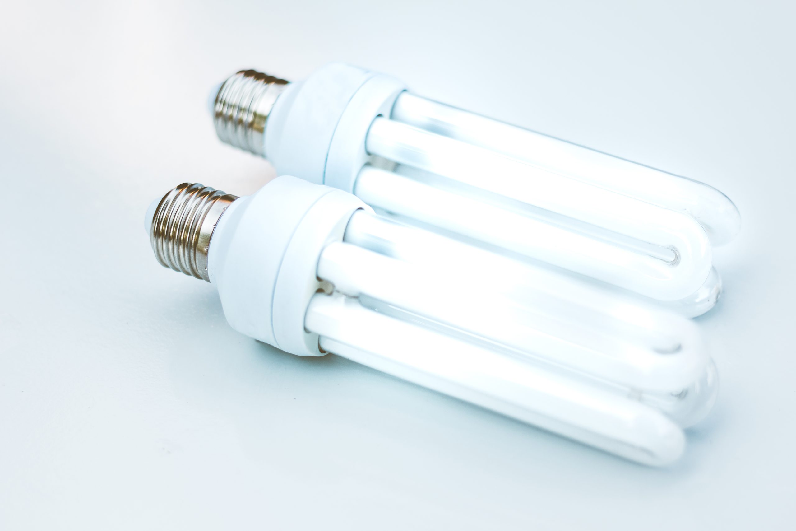 נורות פלורסנט